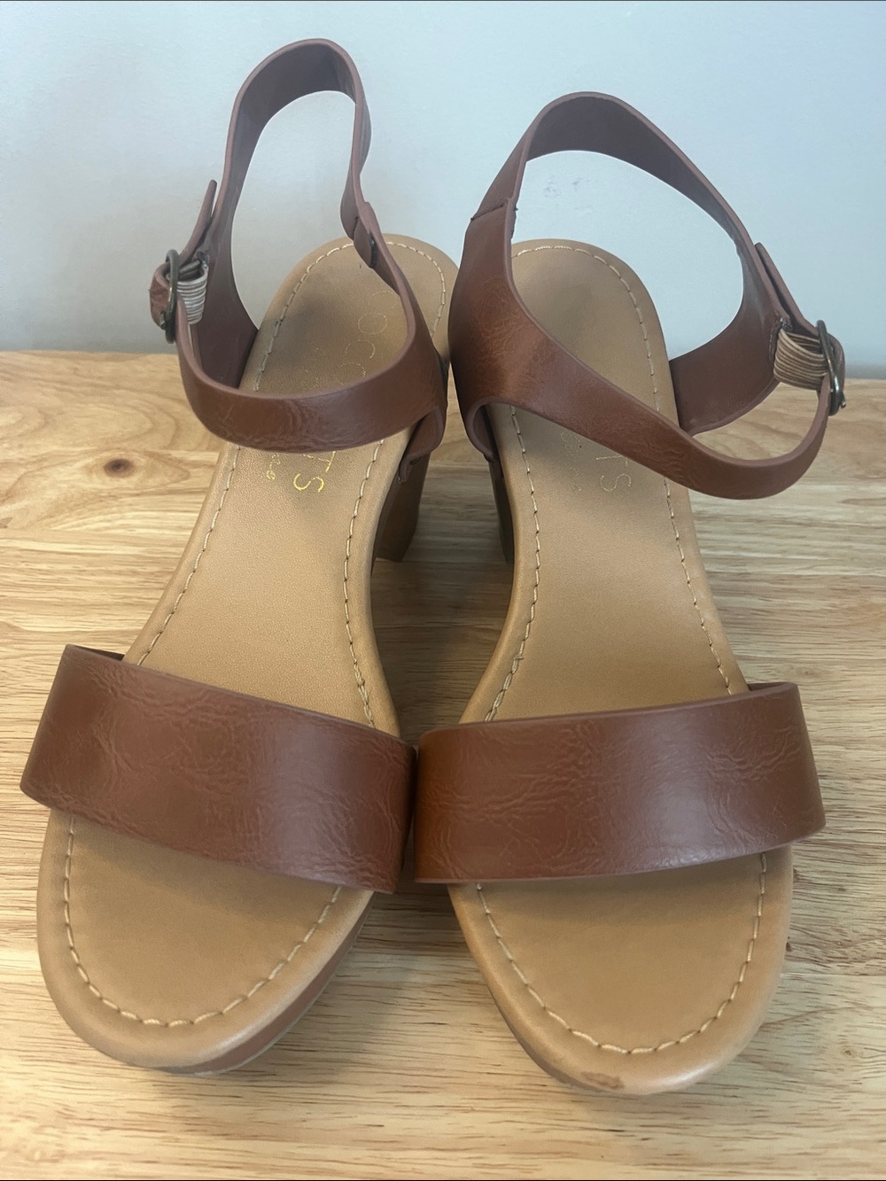 Coconuts by Matisse Tan Brown Slingback Sandals